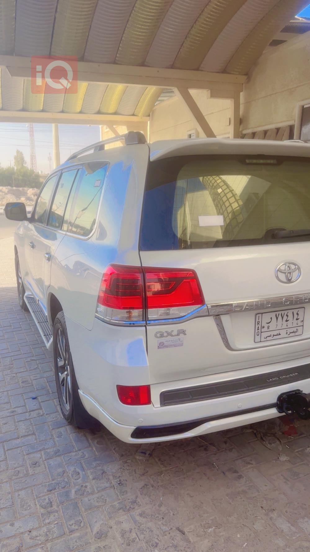 تويوتا لاندكروزر